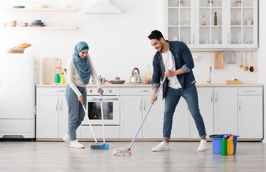 domestic couple jobs apply